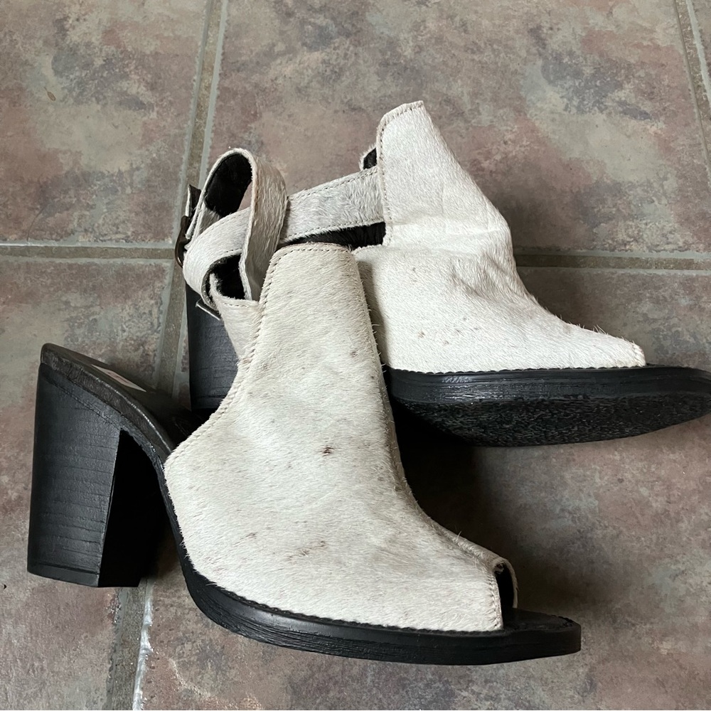 Cowhide Heels - Picture 2 of 3